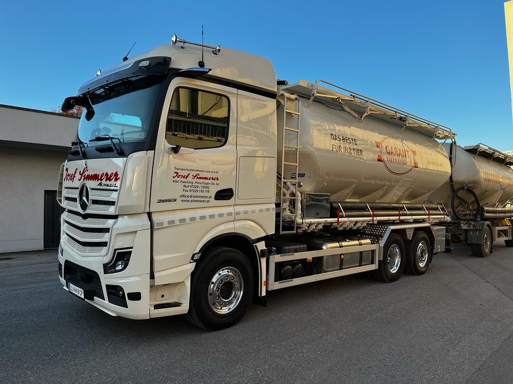 Josef Simmerer Transportunternehmen GmbH aus Pasching